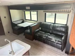 2018 Prime Time Manufacturing Tracer Breeze 26DBS