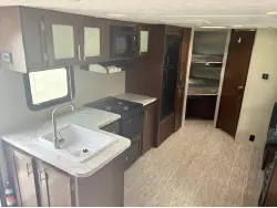 2018 Prime Time Manufacturing Tracer Breeze 26DBS