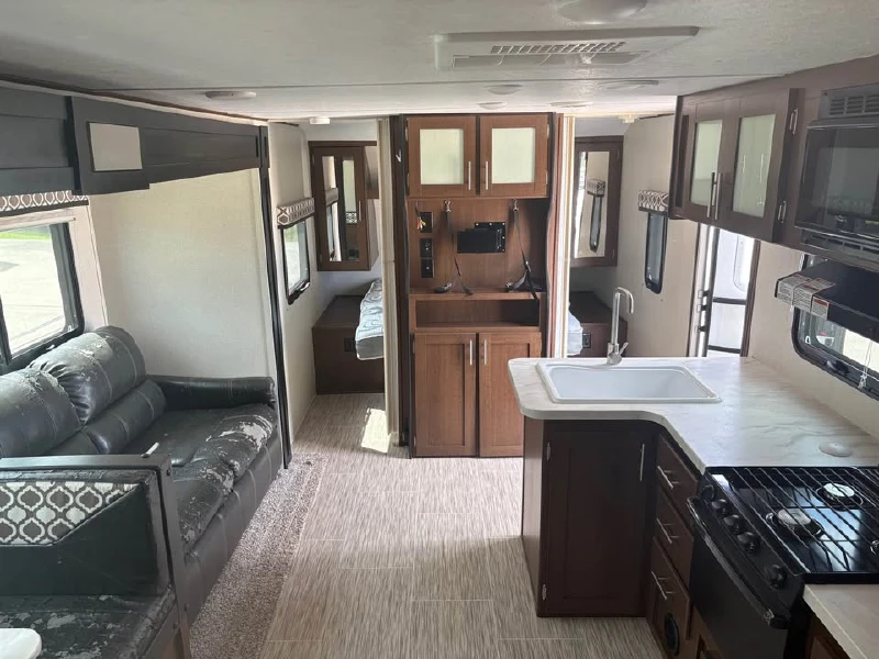 2018 Prime Time Manufacturing Tracer Breeze 26DBS