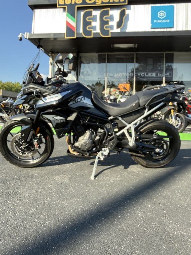 2022 Triumph Tiger 900 GT Low Sapphire Black 900 GT LOW in Charlotte, NC