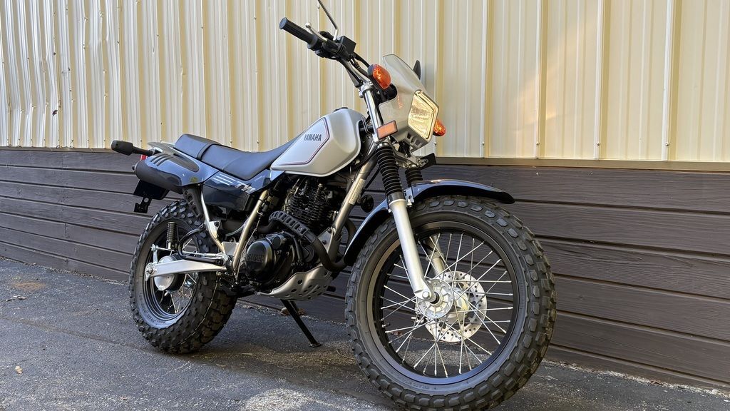 2027 Yamaha TW200 200 in Waynesboro, VA