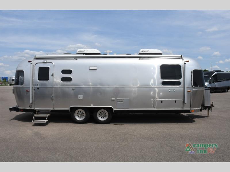 2019 Airstream Globetrotter 27FB Twin in ramsey MN