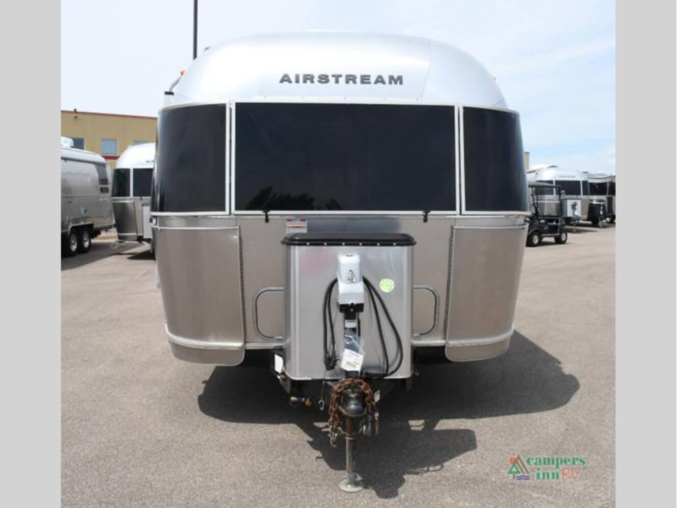 A photo of this 2019 Airstream Globetrotter 27FB Twin