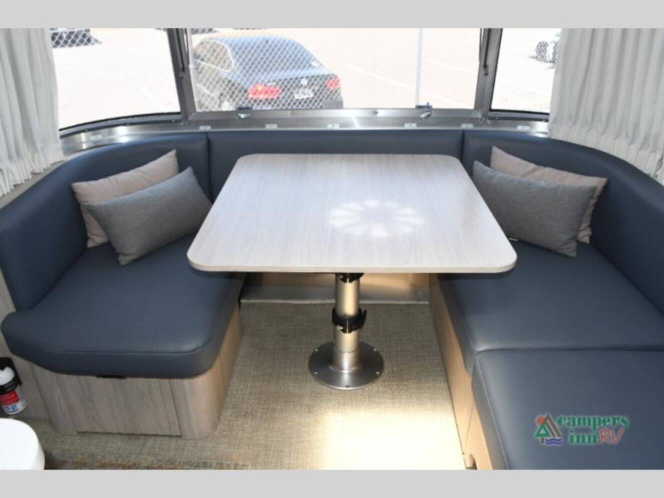 A photo of this 2019 Airstream Globetrotter 27FB Twin
