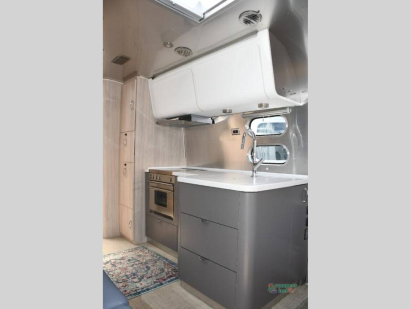 A photo of this 2019 Airstream Globetrotter 27FB Twin