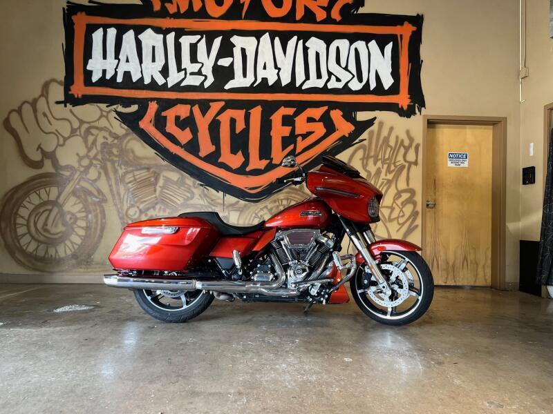 2024 Harley-Davidson STREET GLIDE in Gainesville, FL