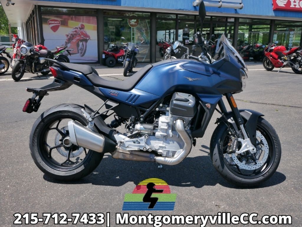 2027 Moto Guzzi V100 Mandello MANDELLO in Hatfield, PA