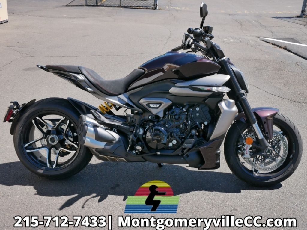 2026 Ducati X DIAVEL V4 V4 in Hatfield, PA