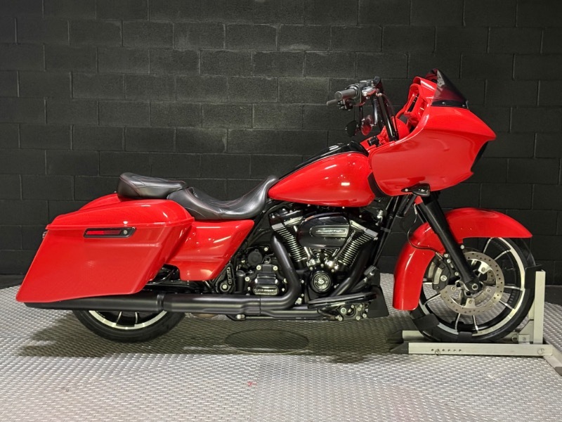 2020 Harley-Davidson ROAD GLIDE in Paris, TX