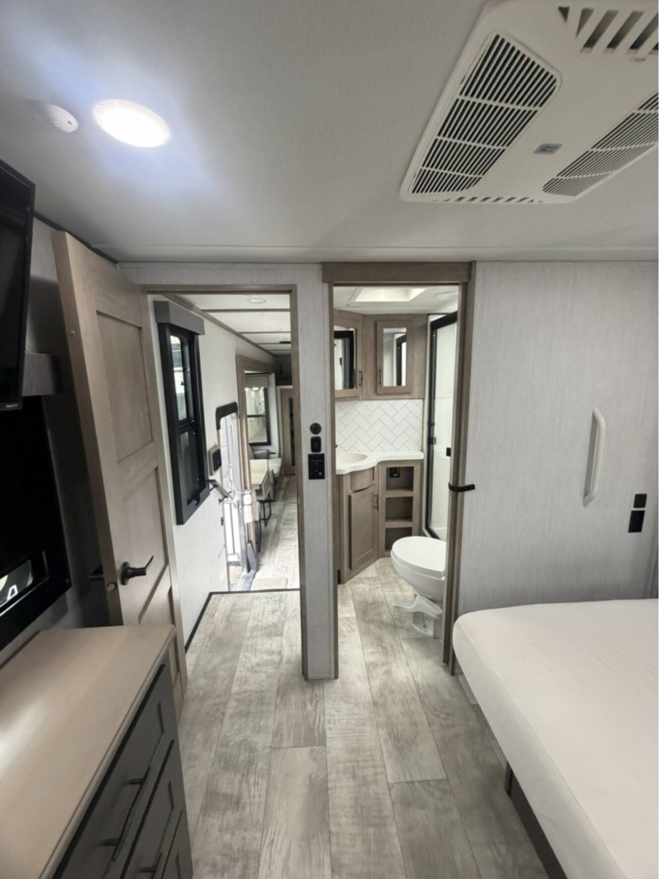 A photo of this 2023 Grand Design Momentum M-Class 397THS