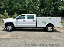 Pickup Trucks with the Largest Payload Capacity image