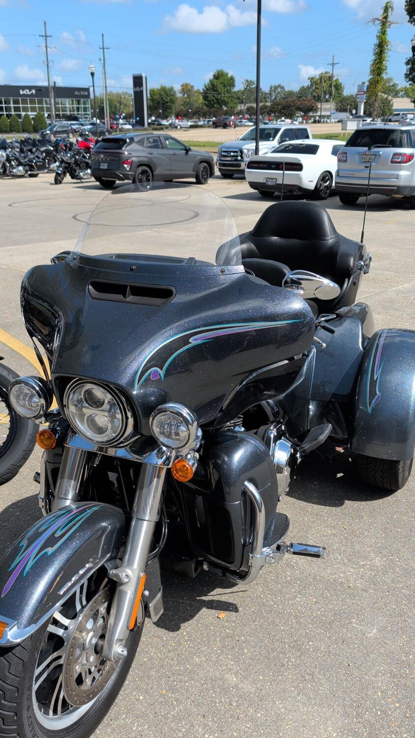 2022 Harley-Davidson Tri Glide Ultra ULTRA CLASSIC in Winterville, NC
