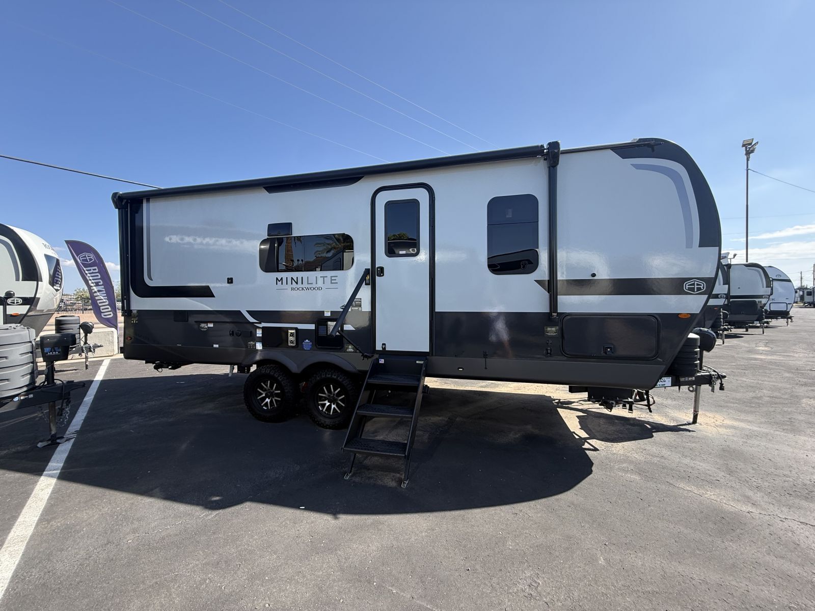 2027 Forest River Rv Rockwood Mini Lite 2520BH in mesa AZ
