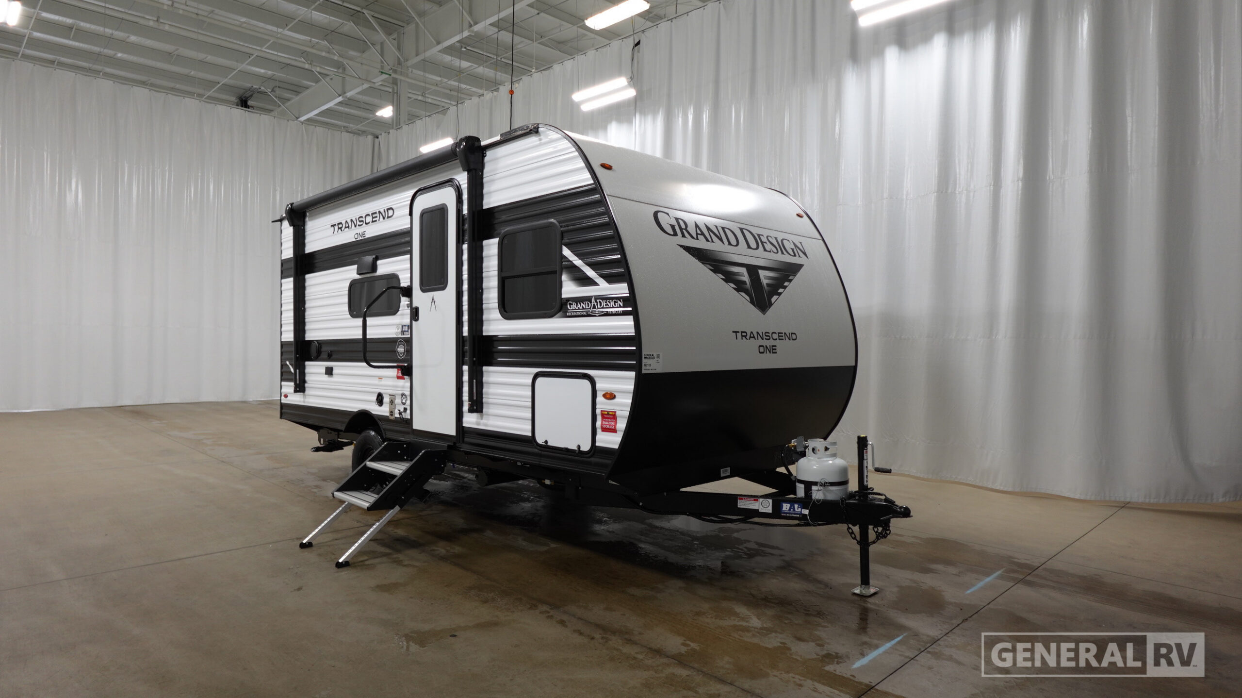 2027 Grand Design TRANSCEND-ONE 151BH RV