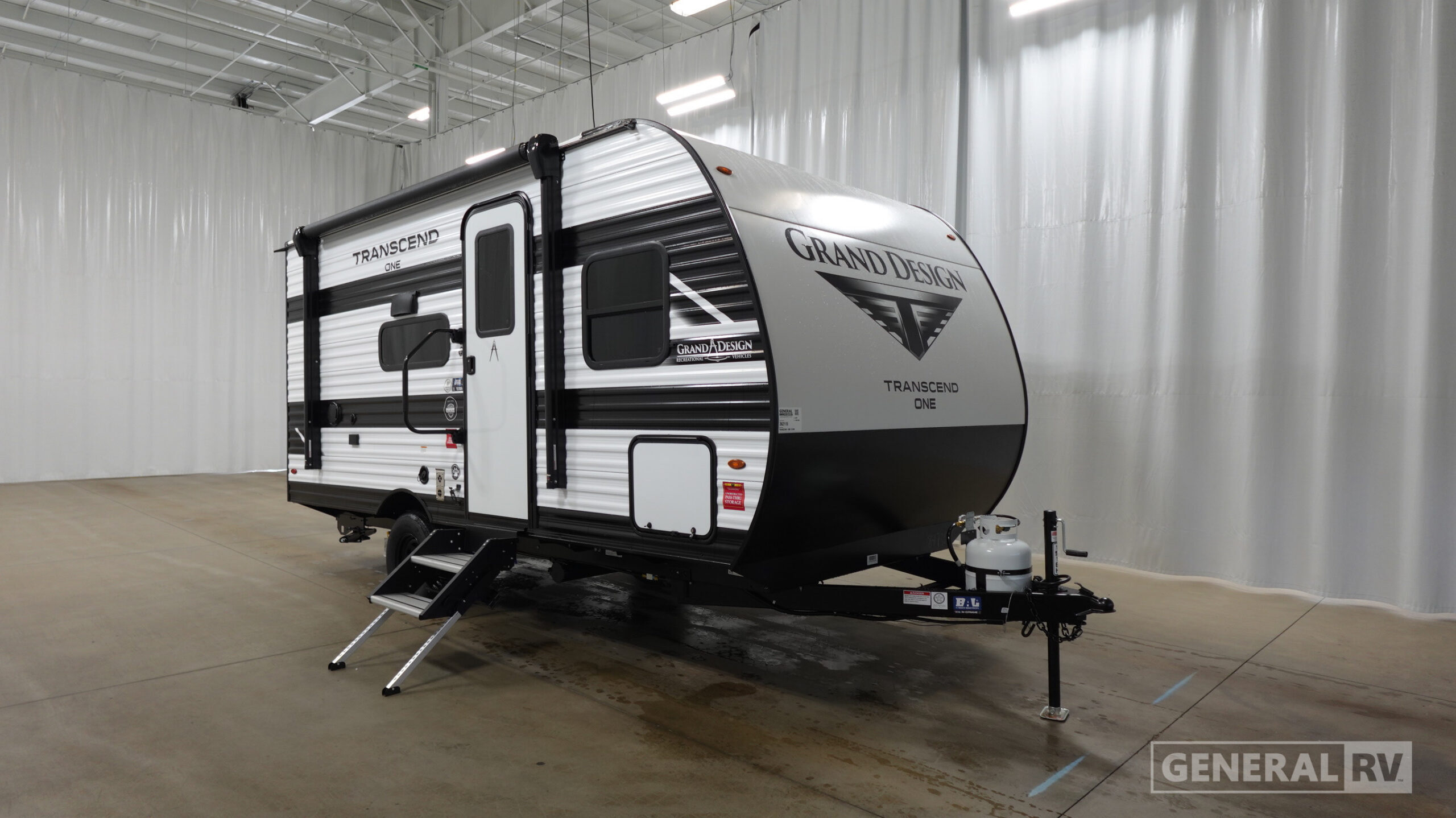 2027 Grand Design TRANSCEND-ONE 151BH in wayland MI