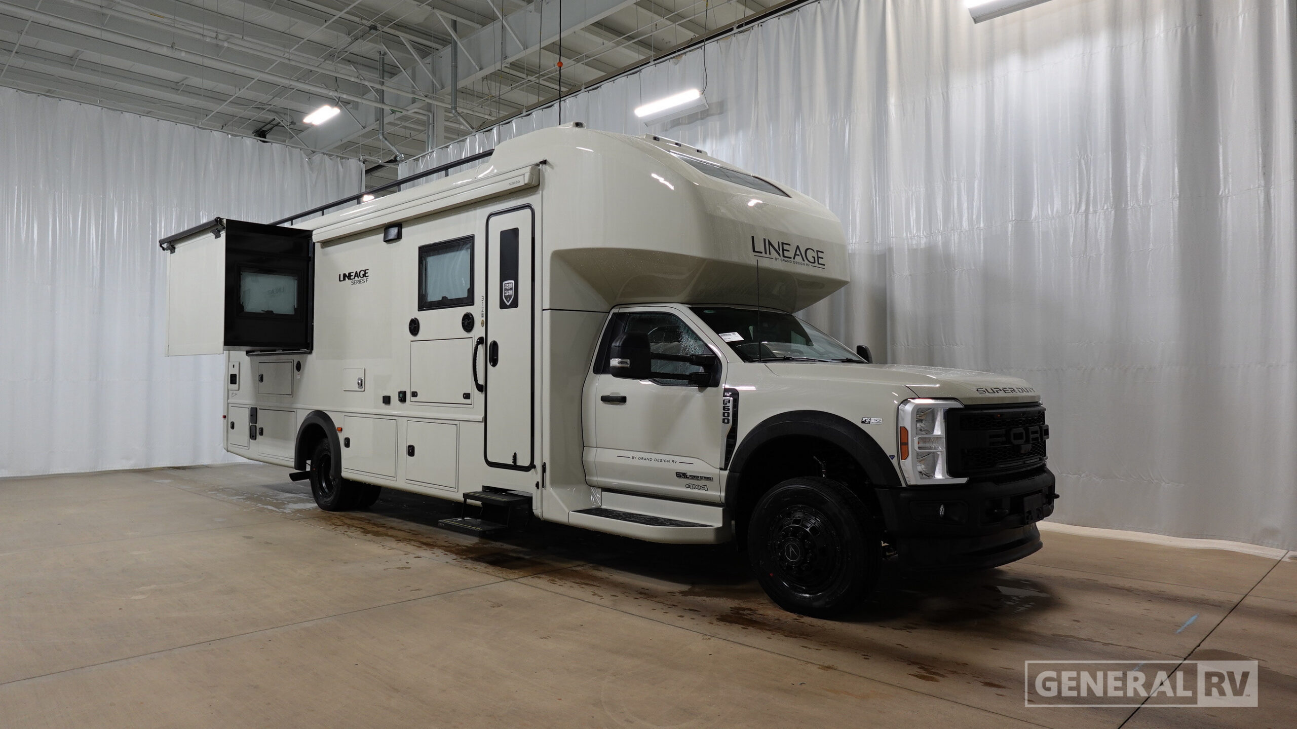 2027 Grand Design LINEAGE SERIES F 31ZW in dover FL