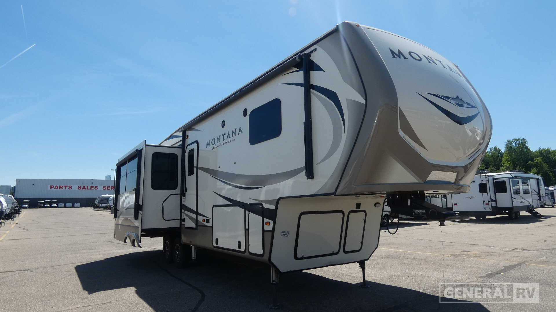 2019 Keystone MONTANA 3121RL in birch run MI