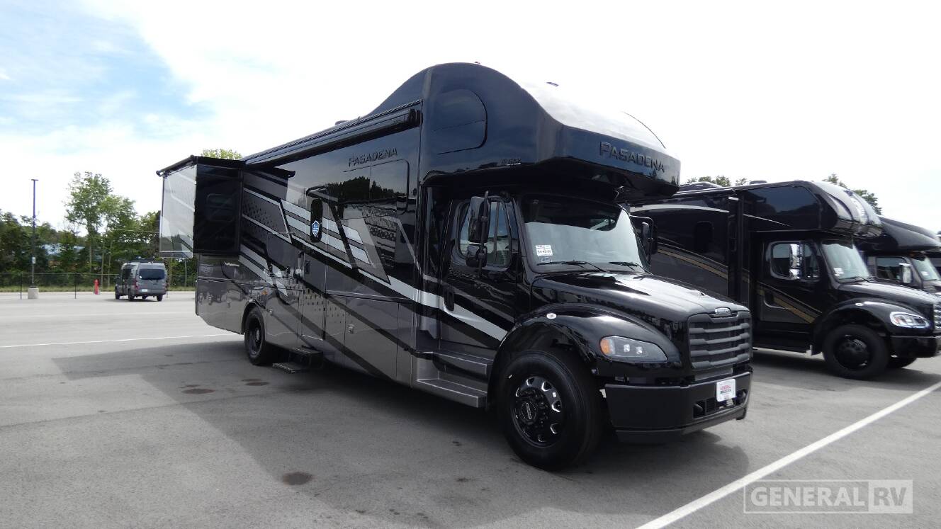 A photo of this 2027 Thor Motor Coach PASADENA 34XG