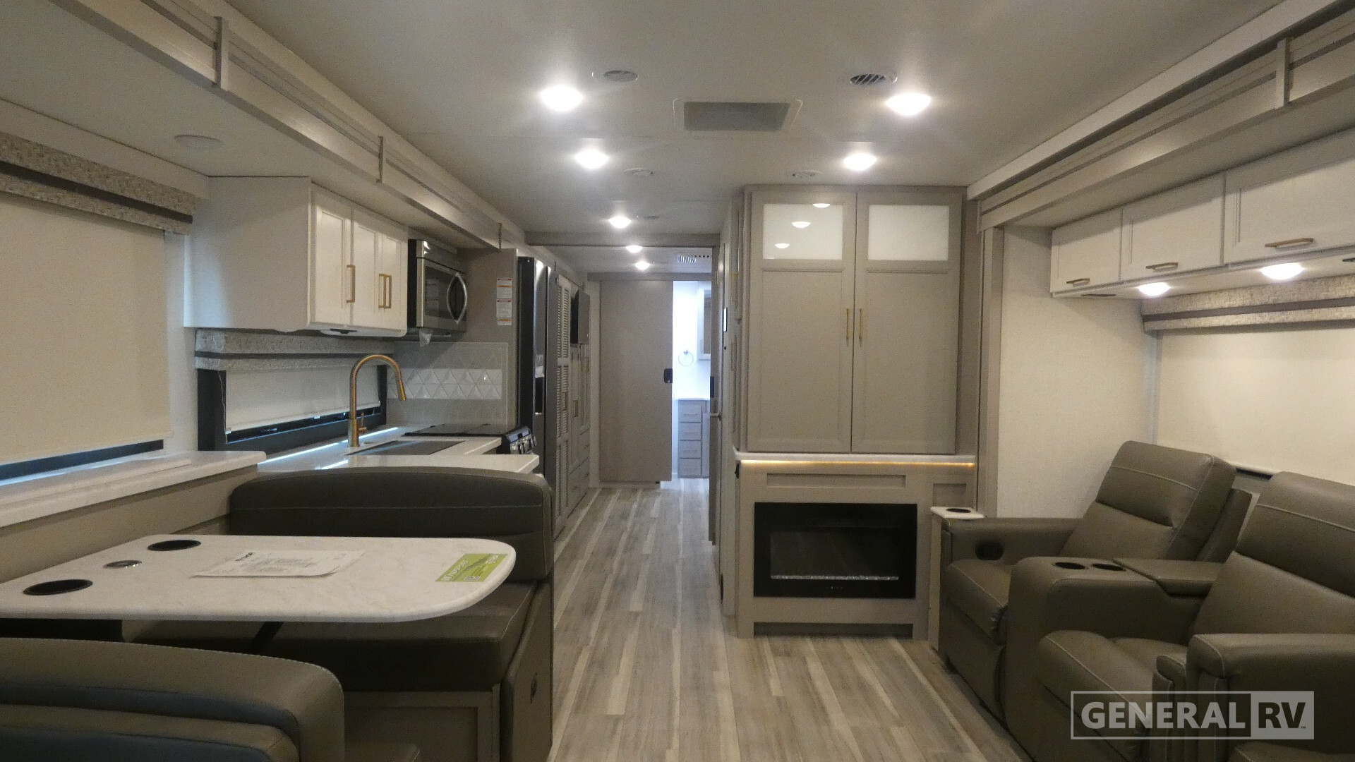 2026 Thor Motor Coach WINDSPORT 36H in birch run MI