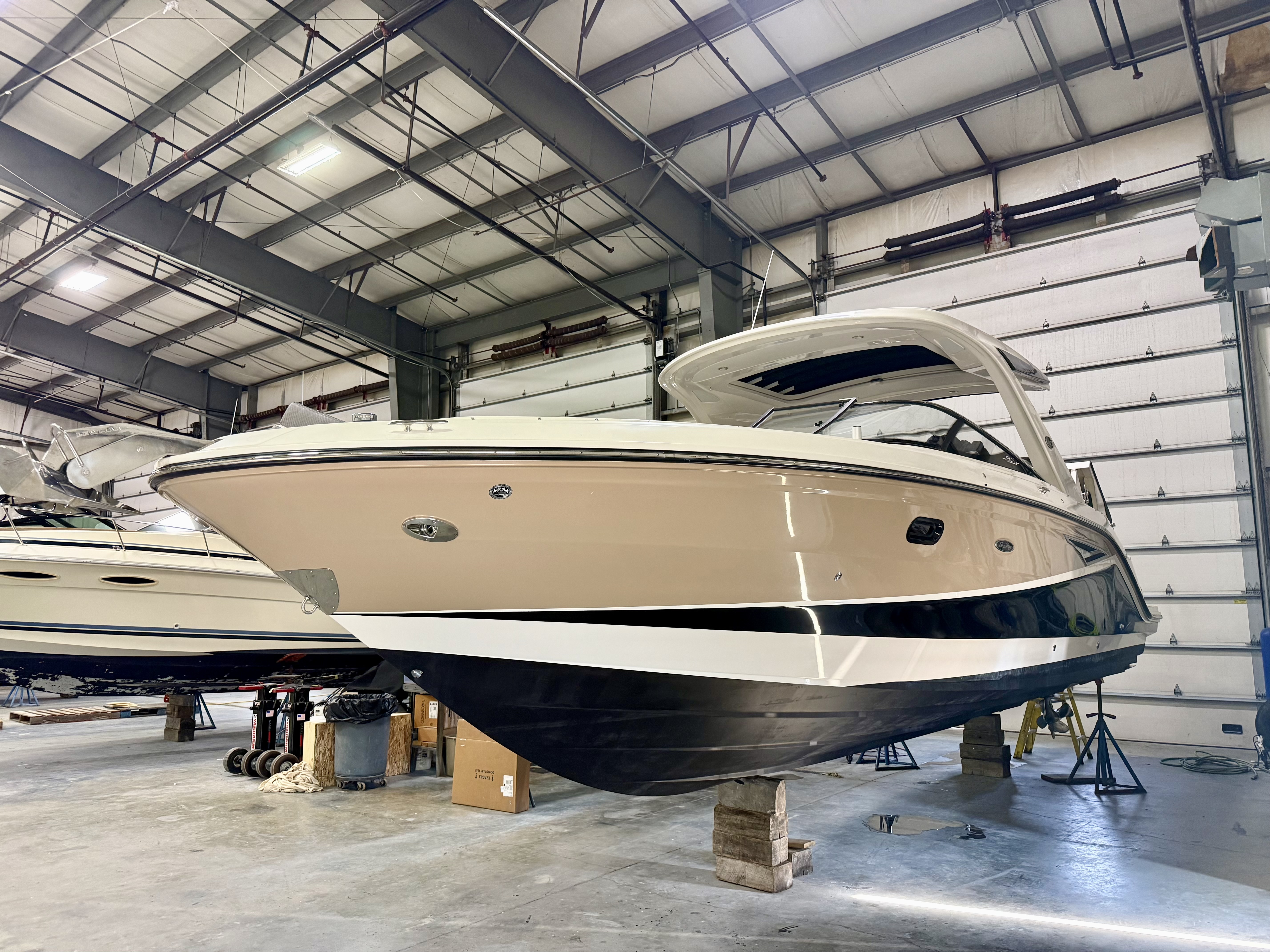 2017 Sea Ray 310 SLX W 230 in marblehead OH