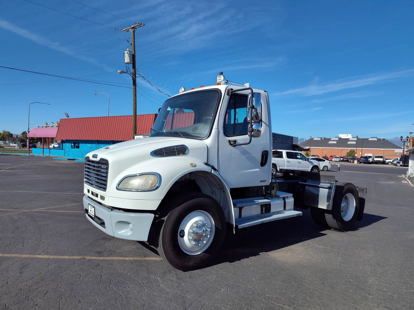 2010 FREIGHTLINER BUSINESS CLASS M2 106 in Midvale, UT
