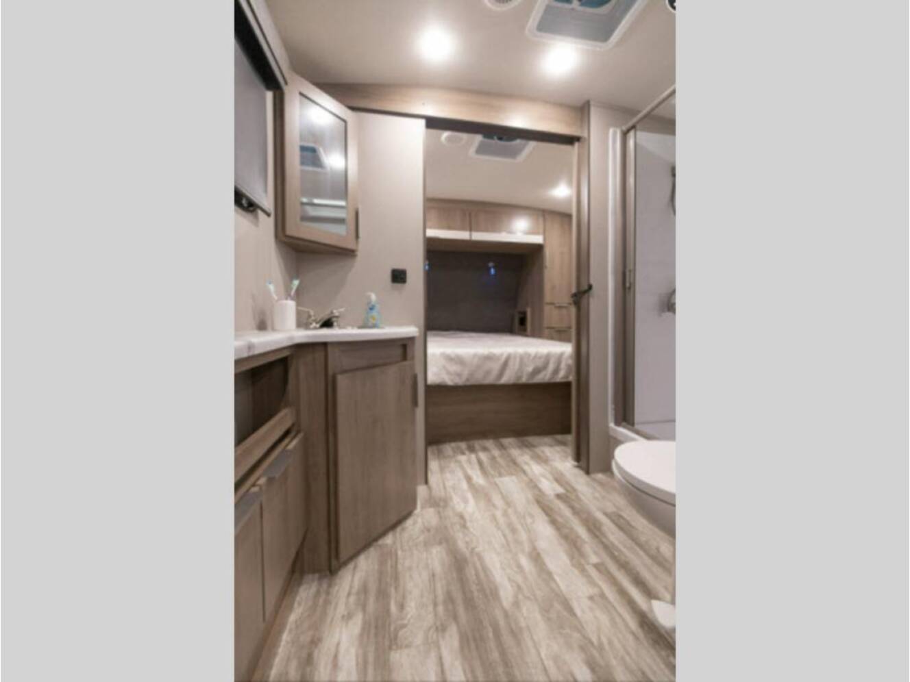 A photo of this 2022 Grand Design Imagine 2500RL
