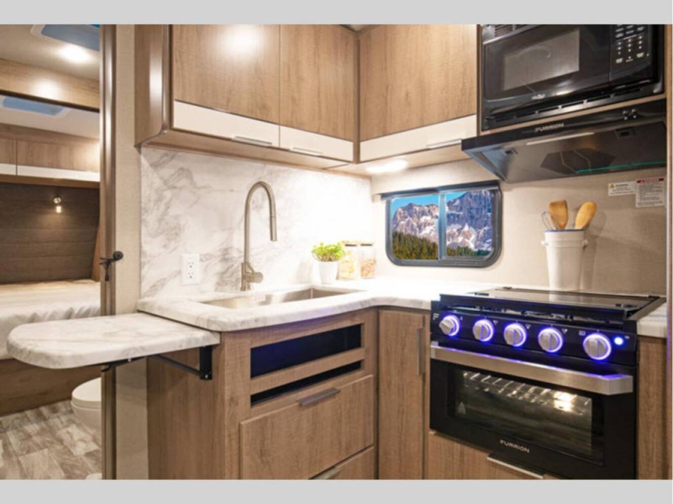 A photo of this 2022 Grand Design Imagine 2500RL