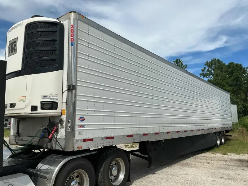 2023 Utility 3000R