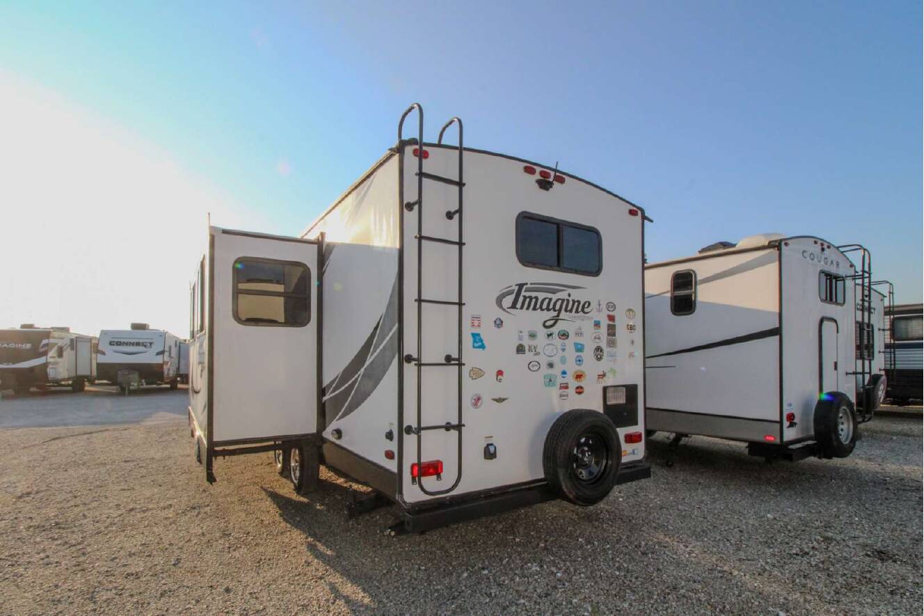 A photo of this 2018 Grand Design Imagine 2600RB