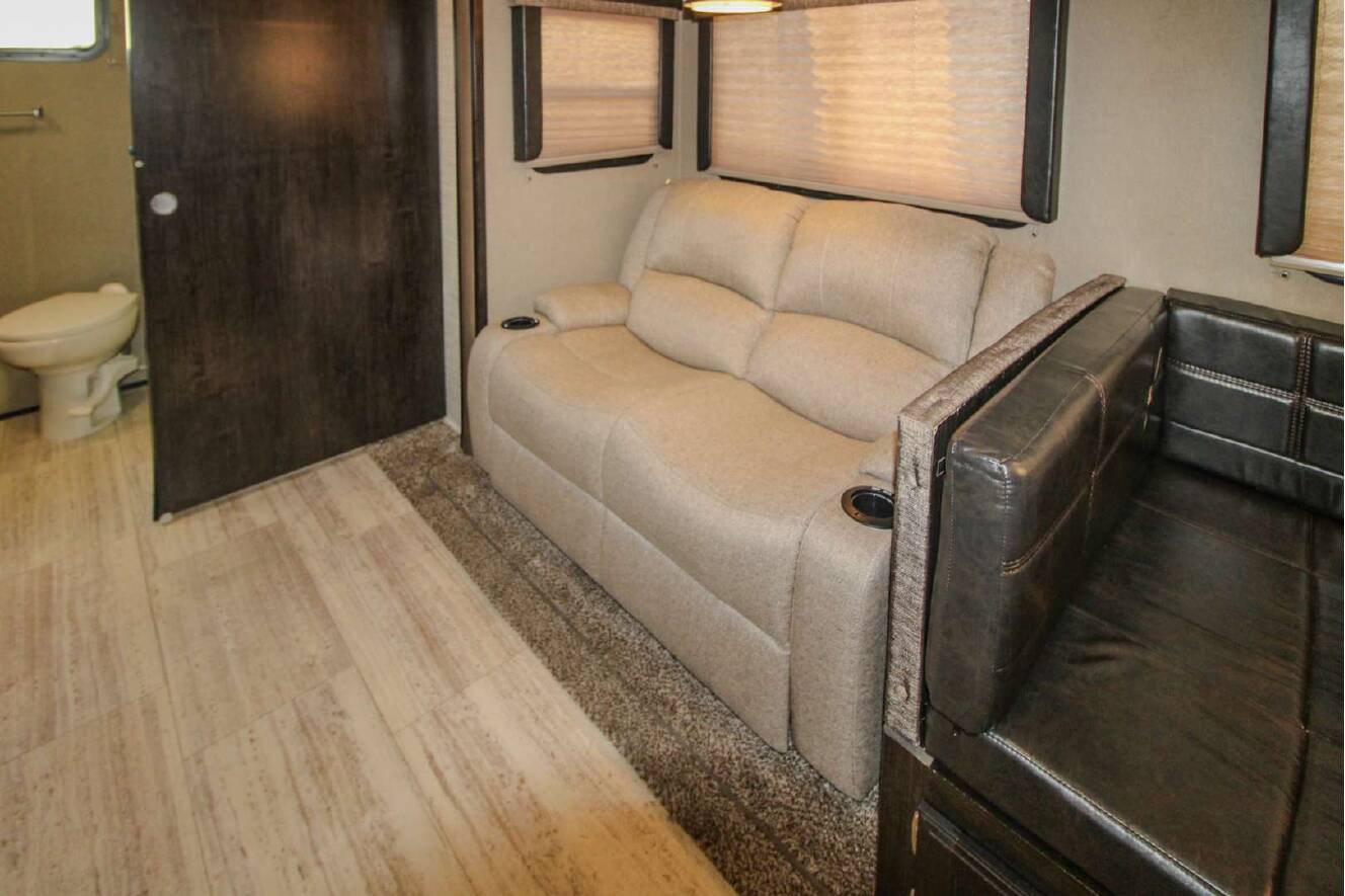 A photo of this 2018 Grand Design Imagine 2600RB