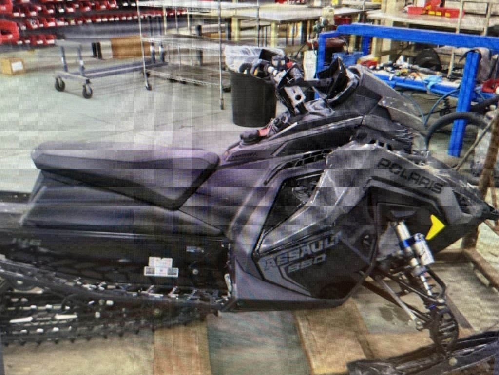 2025 Polaris® 850 Switchback Assault 146 Shadow Gray / Gloss Black 850 146 in lincoln park MI