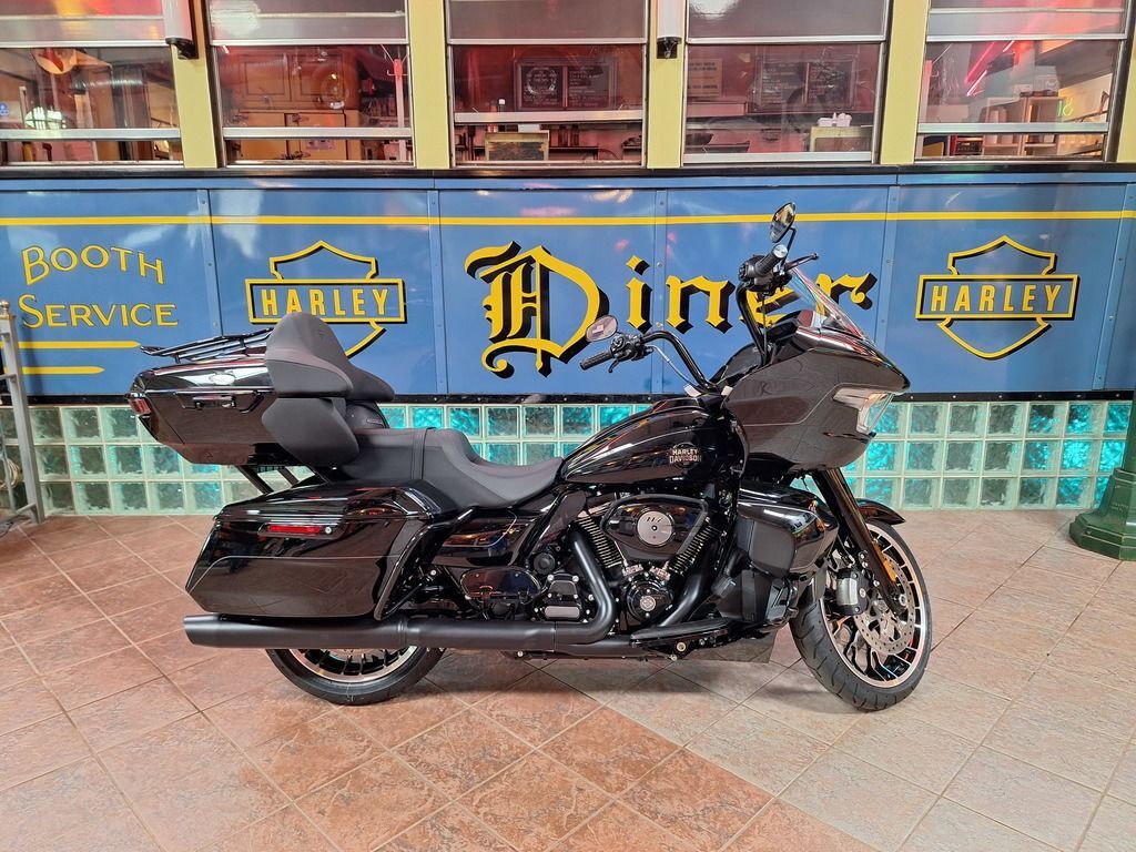 2026 Harley-Davidson® FLTRXL - Road Glide® Limited LIMITED in Bedford Heights, OH