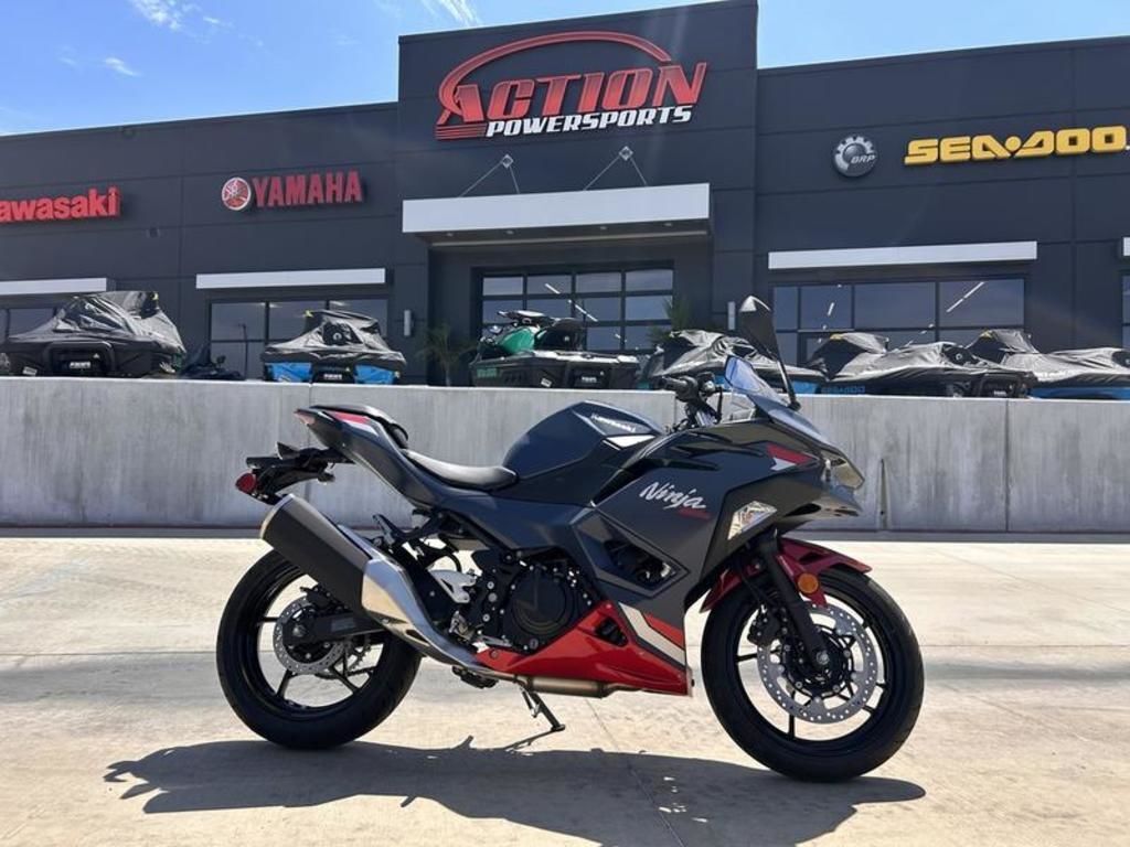 2026 Kawasaki Ninja® 500 ABS Metallic Matte Twilight Blue ABS in Broken Arrow, OK