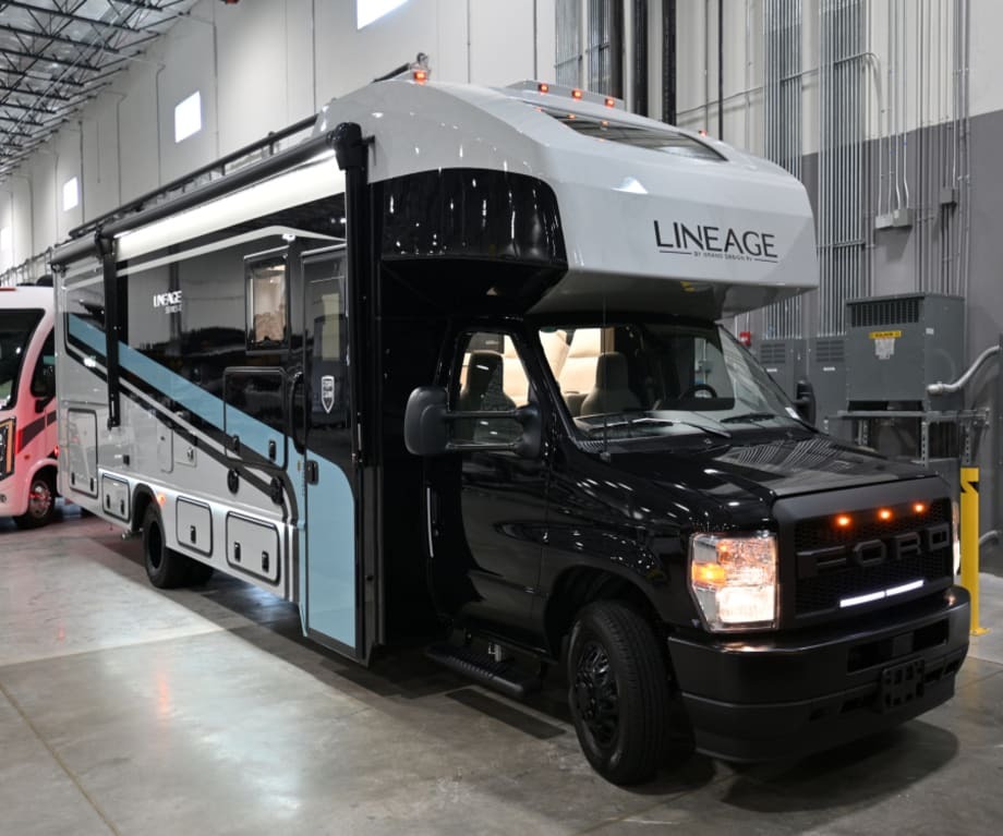2027 Grand Design LINEAGE SERIES E 30DC in fort lauderdale FL