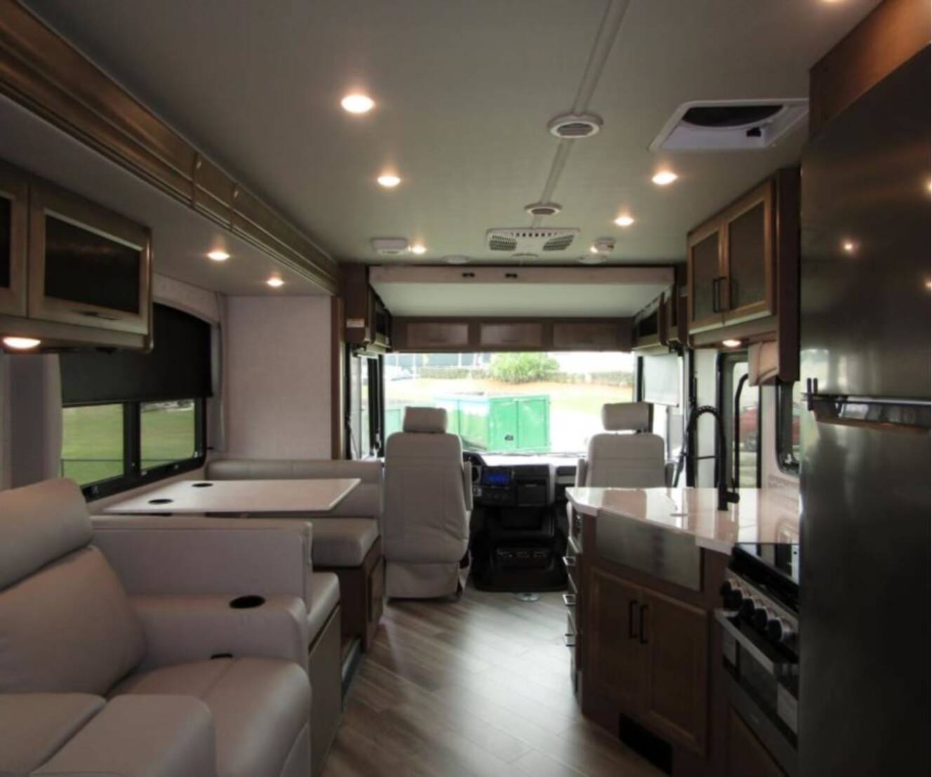 A photo of this 2026 Fleetwood FORTIS 34MB