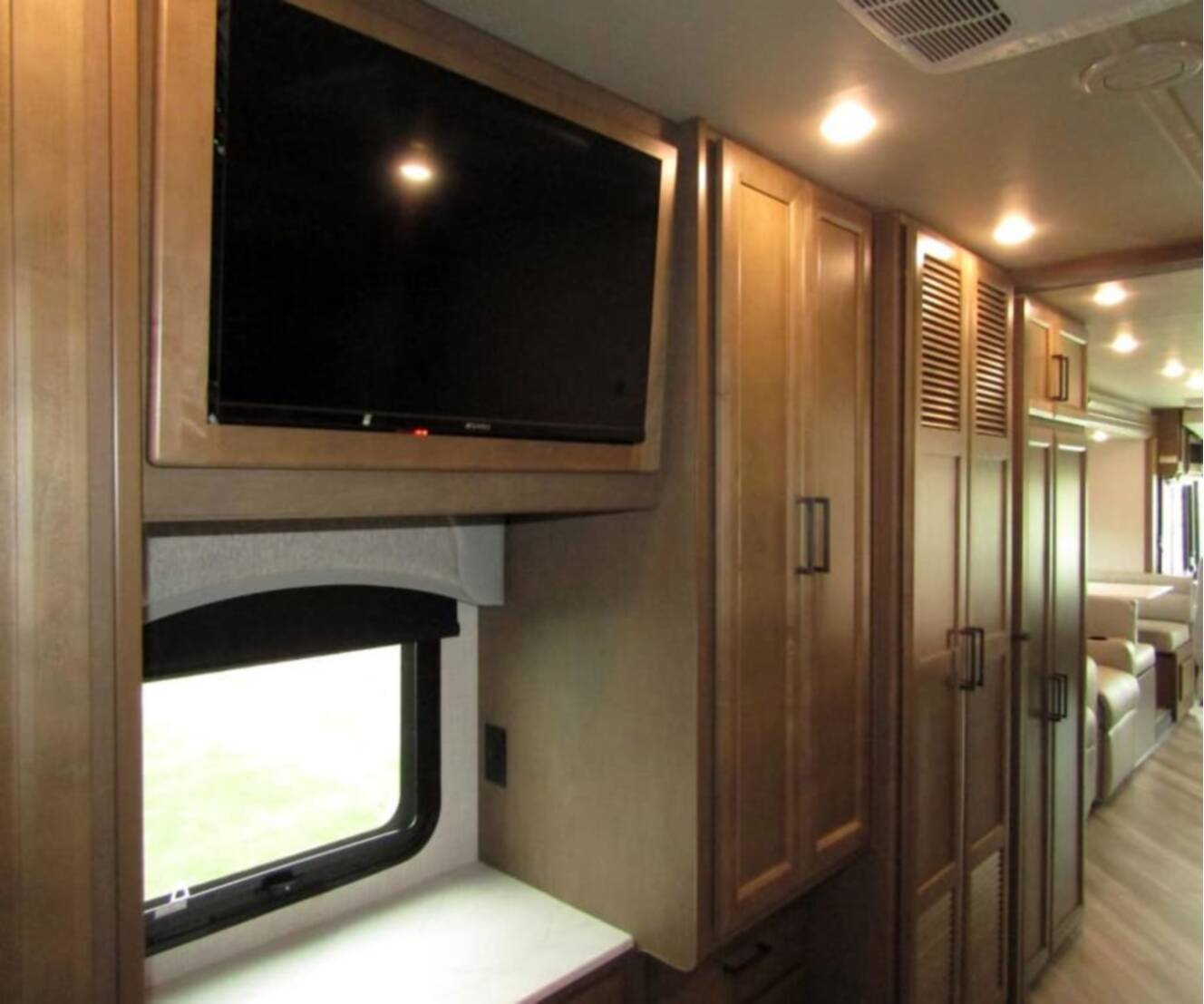 A photo of this 2026 Fleetwood FORTIS 34MB