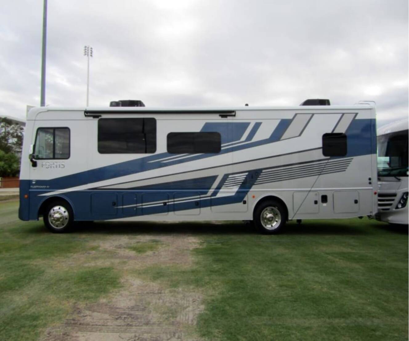 A photo of this 2026 Fleetwood FORTIS 34MB