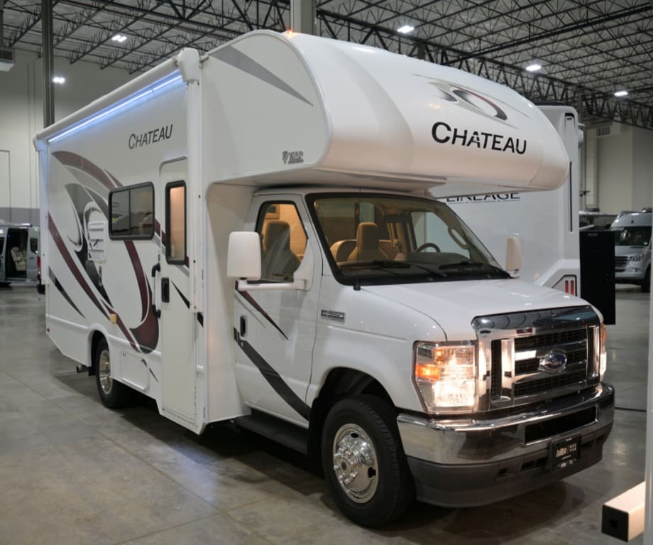 2021 Thor Motor Coach CHATEAU 22B in fort lauderdale FL