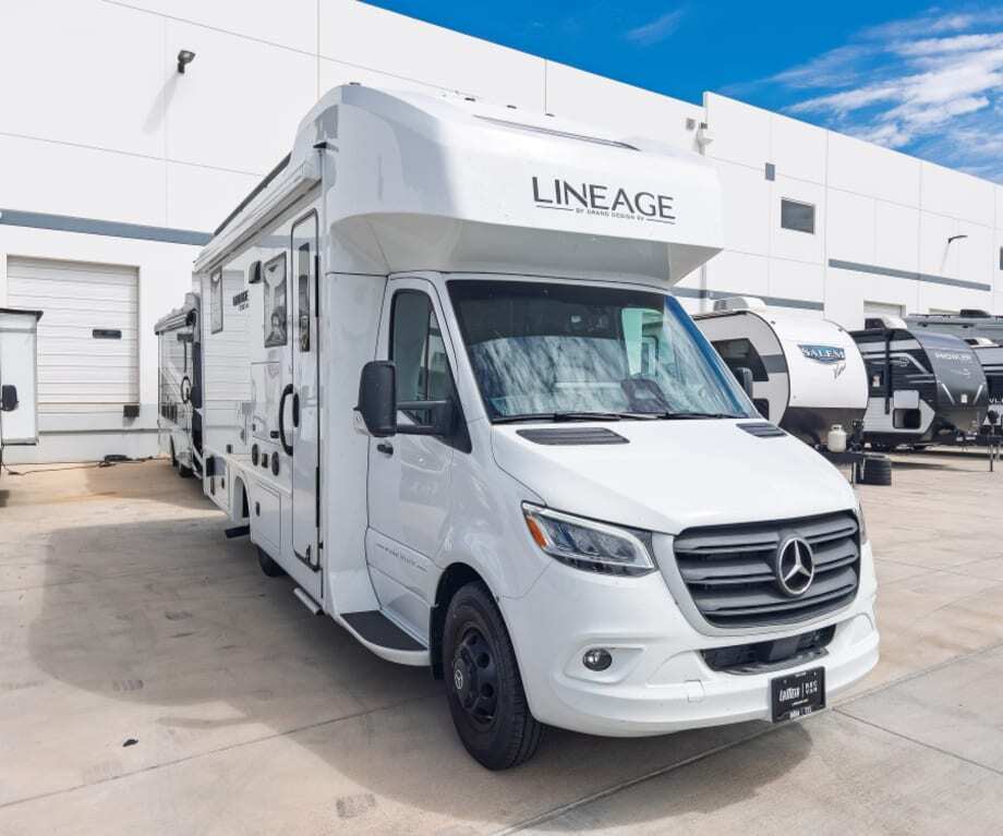 2027 Grand Design LINEAGE SERIES M 25FW-FBP in mesa AZ