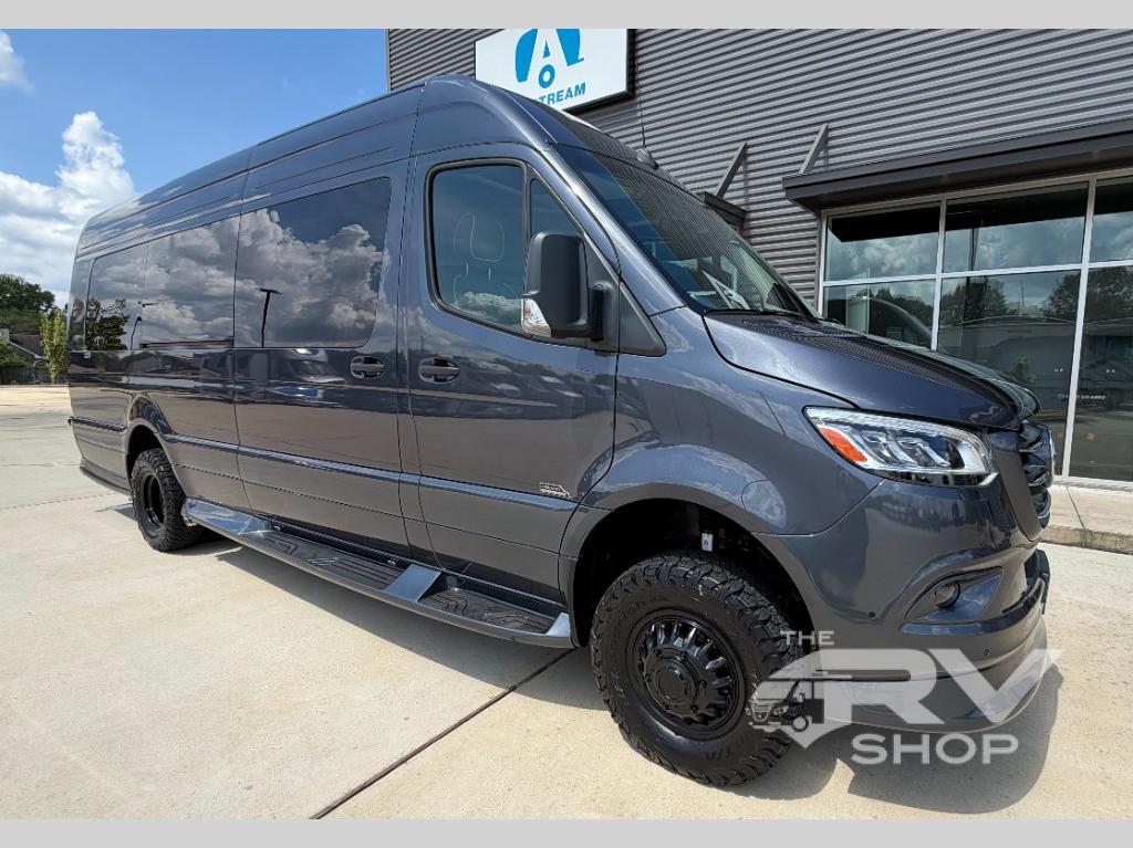 2027 Midwest Automotive Designs Luxe Cruiser D6 170 D6 in baton rouge LA