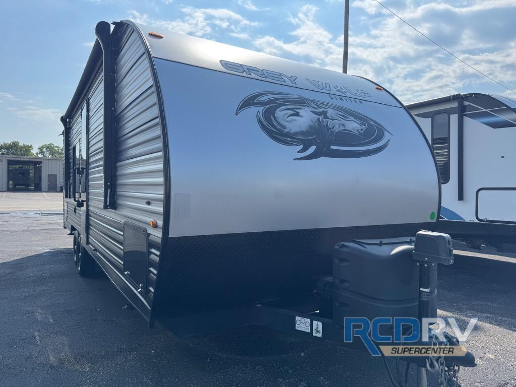 2022 Forest River Rv Cherokee Grey Wolf 26DJSE in medina OH