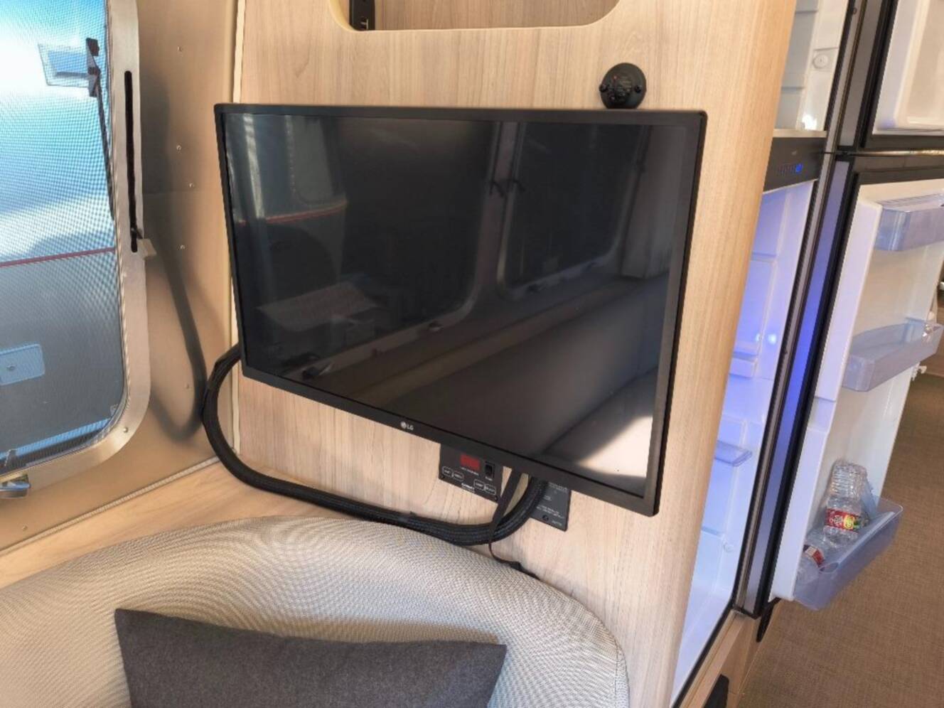 A photo of this 2020 Airstream Globetrotter 27FB Twin