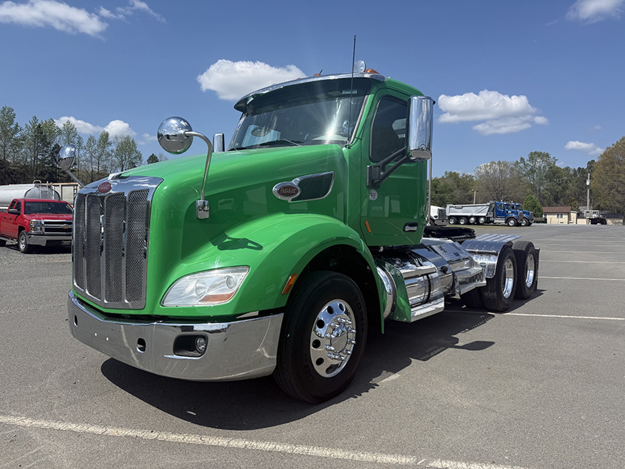 2019 PETERBILT 579 in Weyers Cave, VA