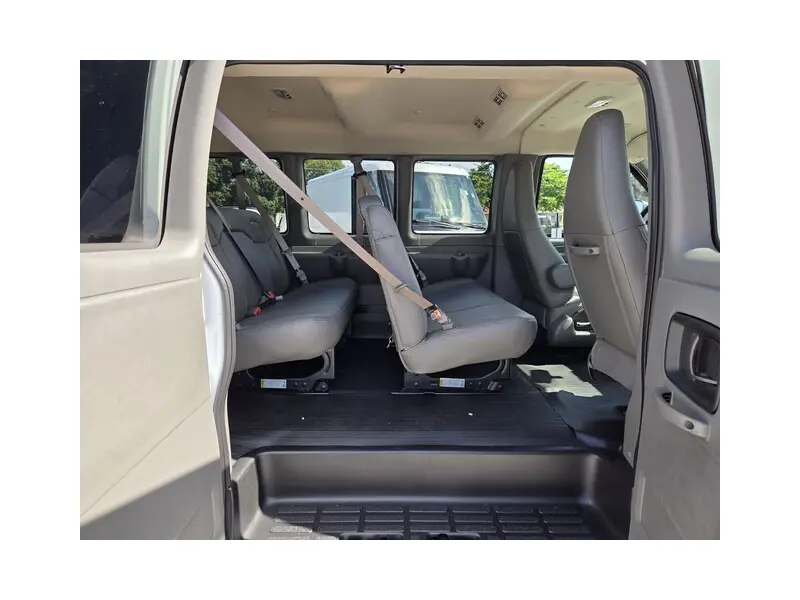 2025 CHEVROLET EXPRESS