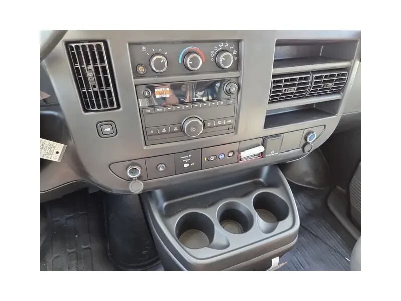2025 CHEVROLET EXPRESS