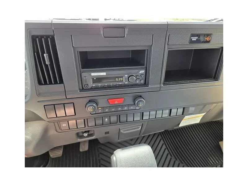 2027 ISUZU NRR