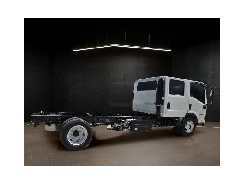 2027 ISUZU NRR