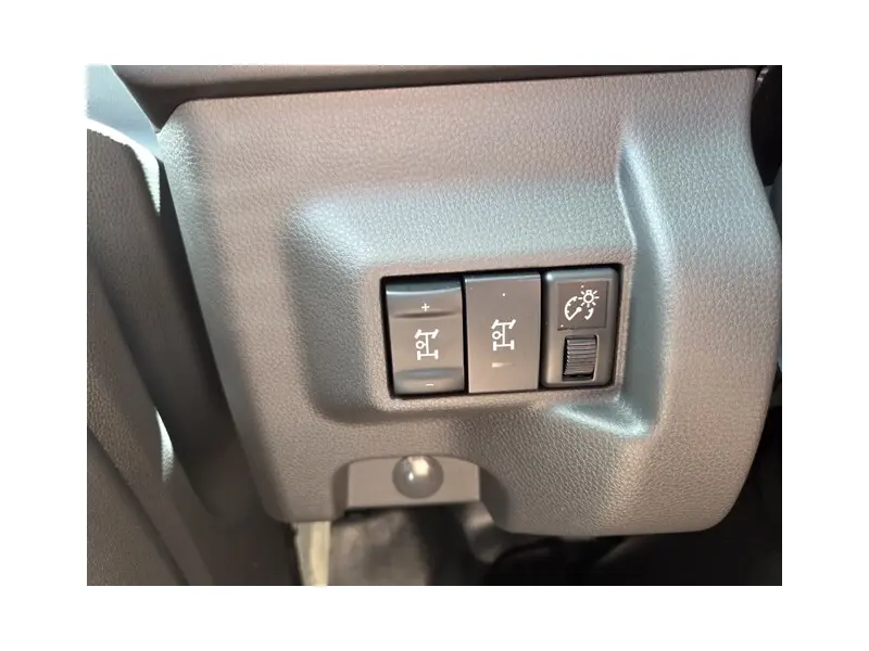 2027 ISUZU NRR