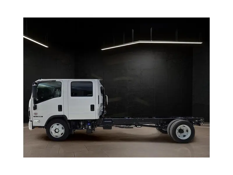 2027 ISUZU NRR