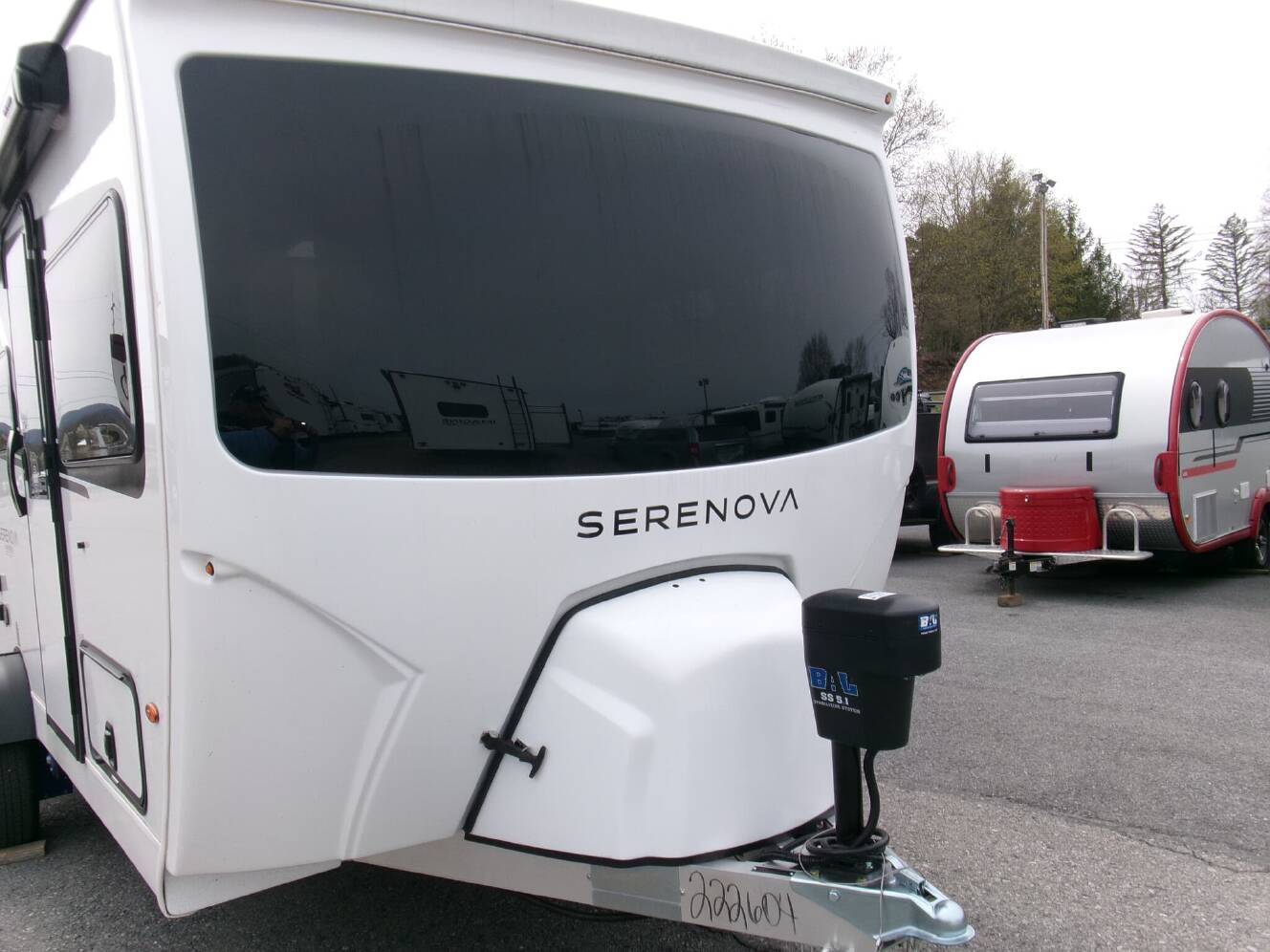 A photo of this 2025 Grand Design Serenova 160LG